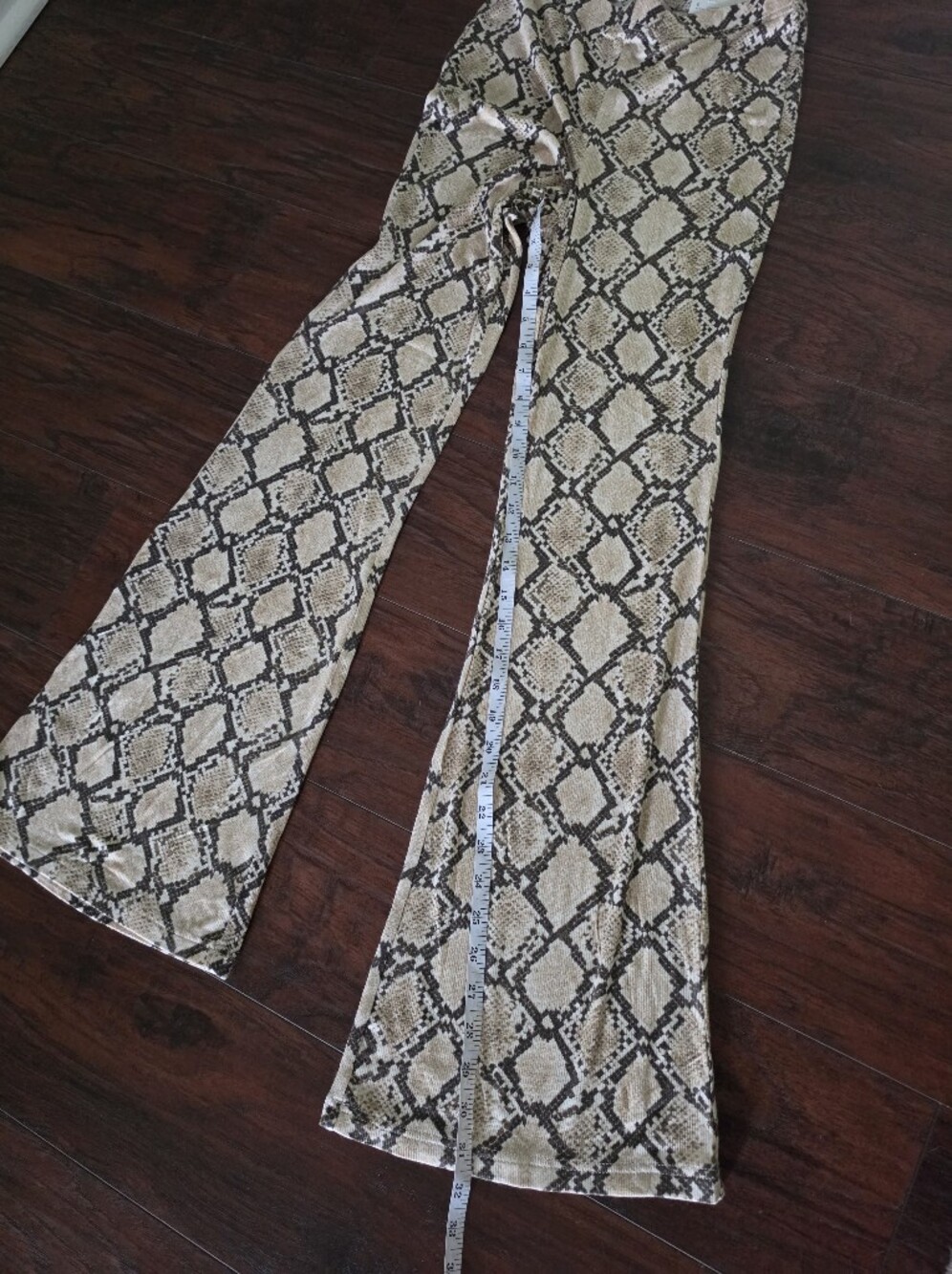 American Eagle Snake Print Flared Pants - Neutral Python Pattern - Picture 6 of 6